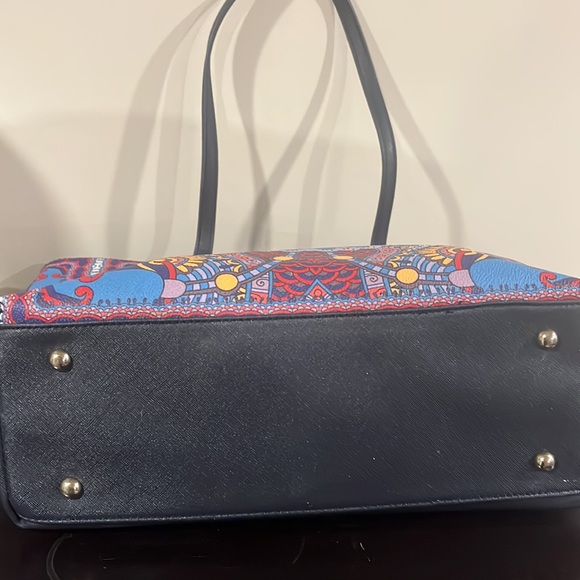 Funky Boho Vibe Tote - Picture 2 of 4